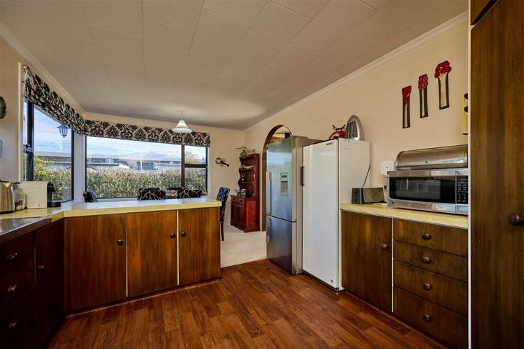 136 Esplanade Kaikoura_16