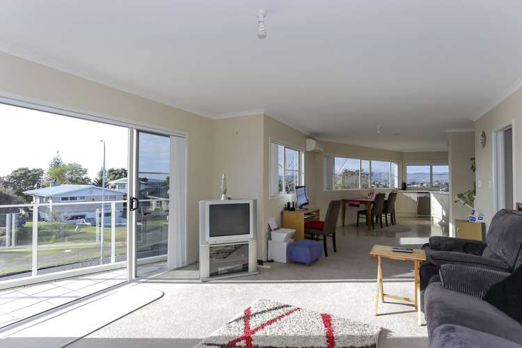 35 Upland Street Brookfield_10