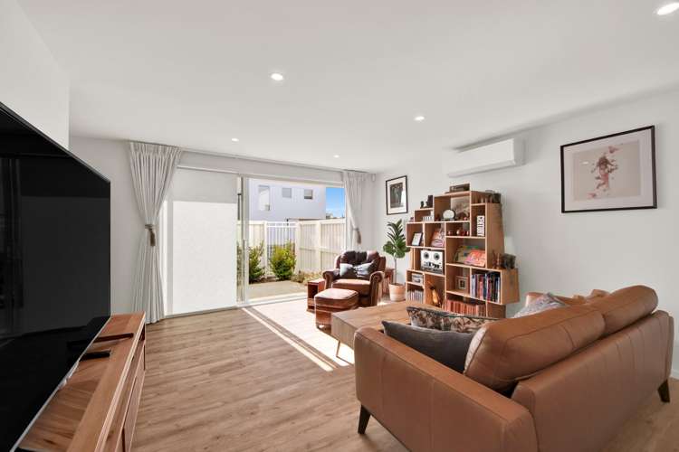 6/24 Dampier Street Woolston_7