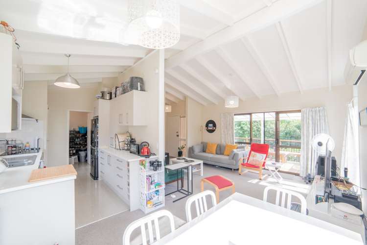 56 Tiri Tiri Road Birkdale_4