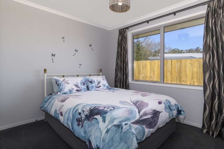 3 Austen Way Hairini_7