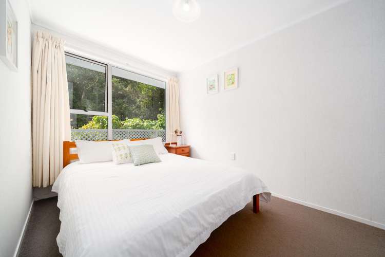 4 Rokewa Way Paparangi_12