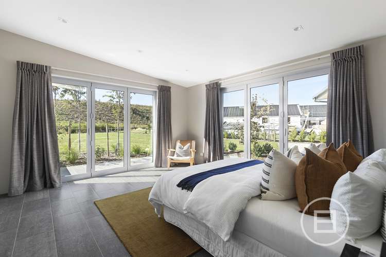8 Kahiwi Drive Lower Shotover_21