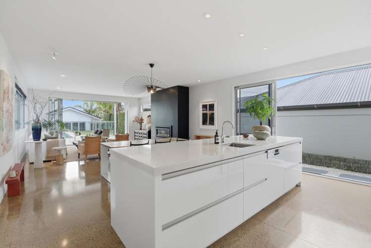 57 Wainui Avenue Point Chevalier_3