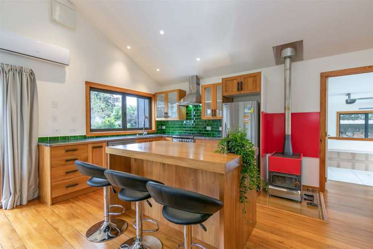 6 Third Street Waihou_5