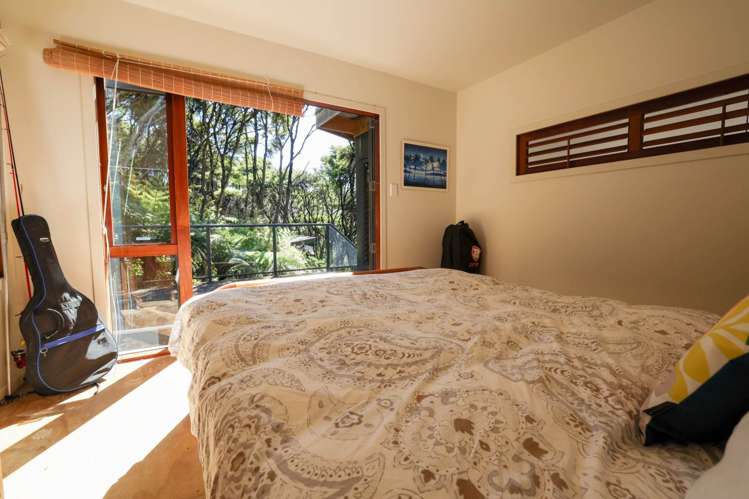 356 & 358 Blind Bay Road Great Barrier Island_19