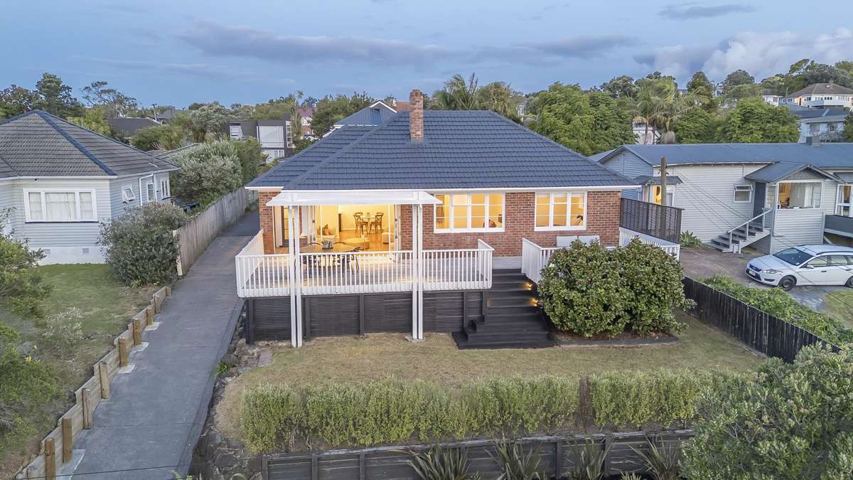 12 Seaside Avenue_0