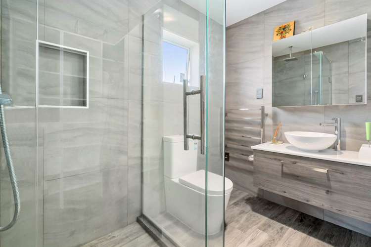 28 Denbigh Avenue Mount Roskill_16