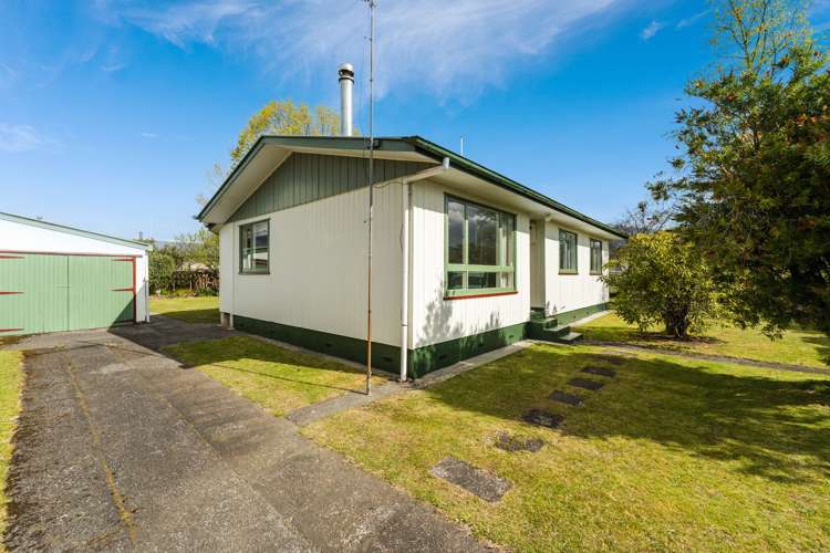 16 Hingaia Street Turangi_13