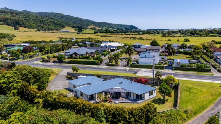 125 Wairau Road Oakura_19