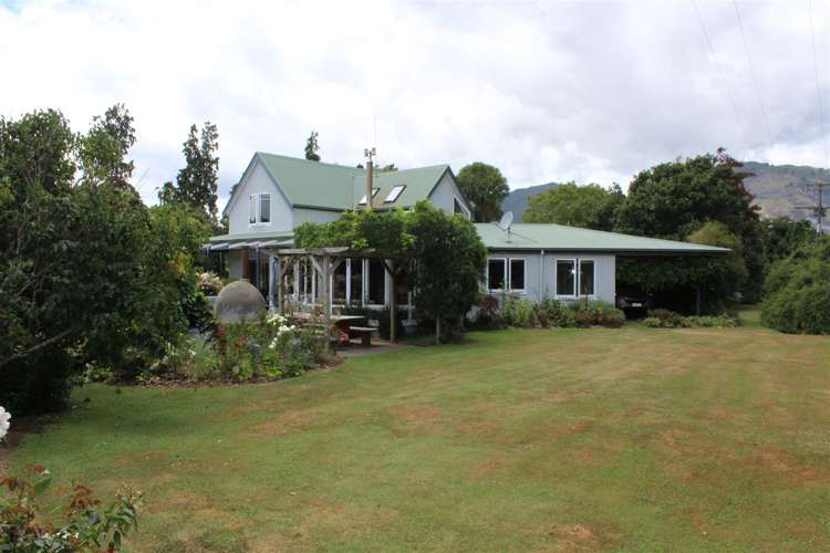 35 Hambrook Road Takaka_3