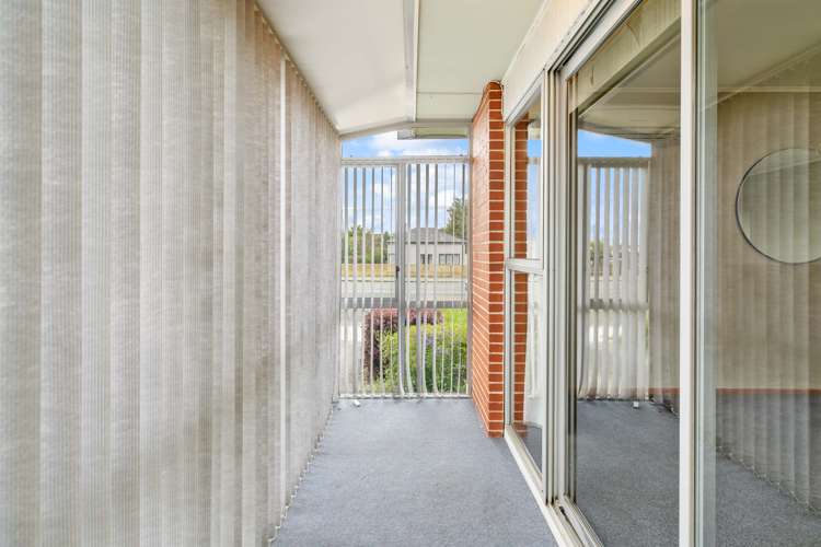 14d Huron Street Gore Surrounds_10