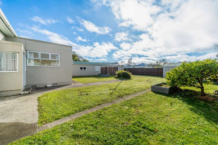 4 Heretaunga Square Silverstream_17