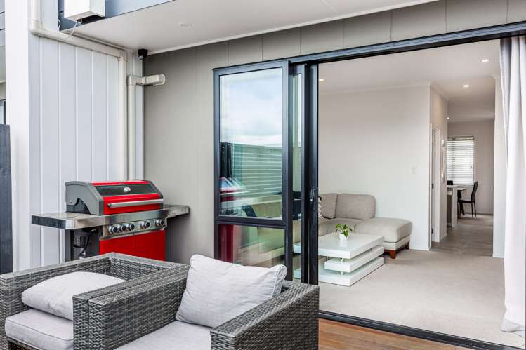 16 Pukewhero Rise Westgate_9