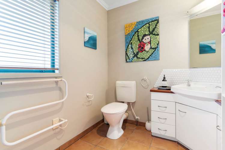 33a Clark Road Pahurehure_14