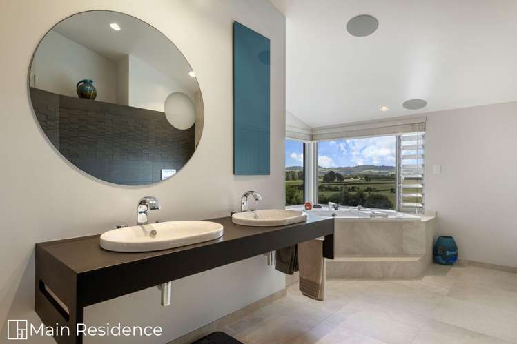 169 West Road Clevedon_13