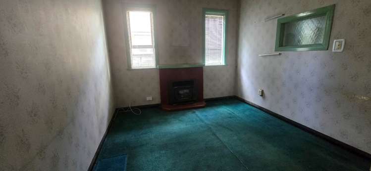 26 Cornwall Park Avenue Epsom_15