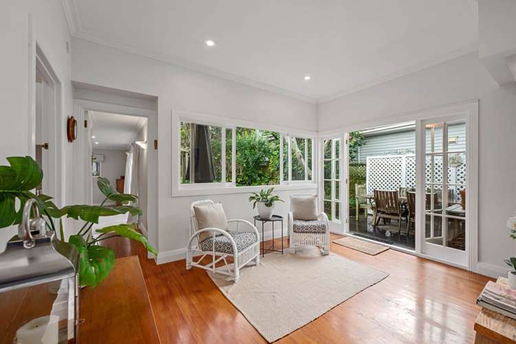 15 Duders Avenue Devonport_19