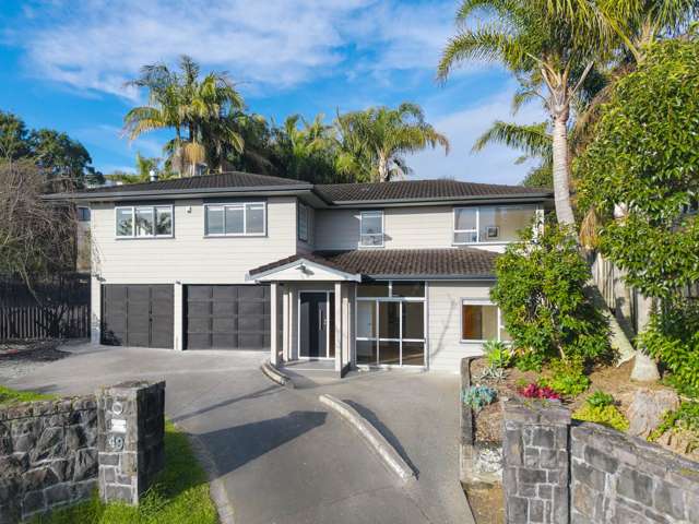 Spacious Family Living on a Generous Freehold Site