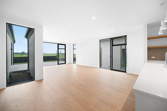 107 Marsh Avenue 10767_4