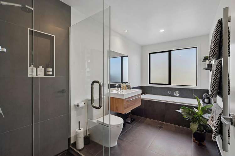 28 McAdam Drive Jacks Point_15