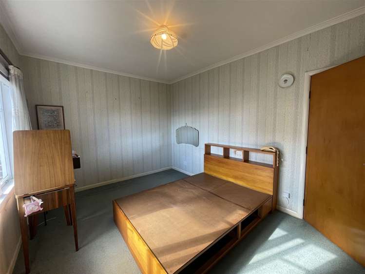 90 Roberts Road Te Atatu South_8