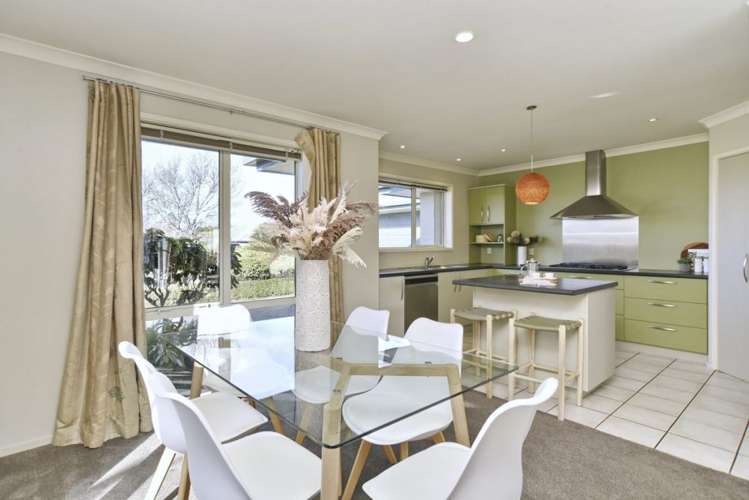 8 Ross Place Northwood_8