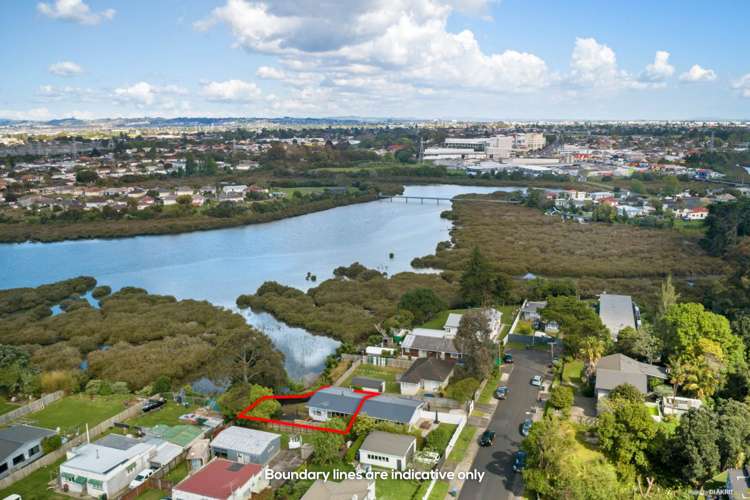 2/4 Tahatai Street Otahuhu_16