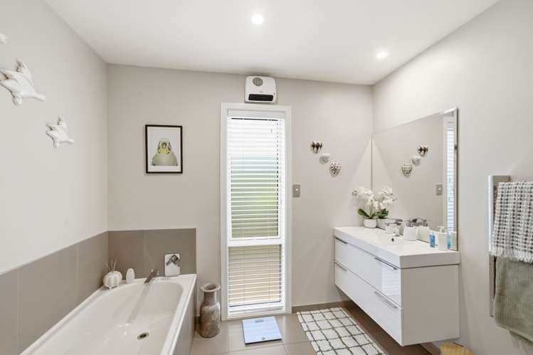 6 Dunrobin Place Avonhead_14