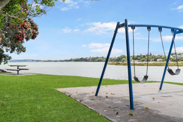 2/55 Aramoana Avenue Devonport_20