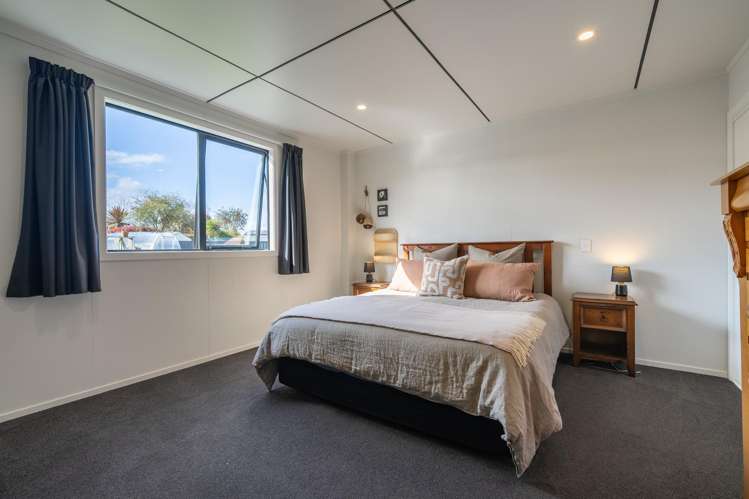 27 Tawera Place Te Anau_10