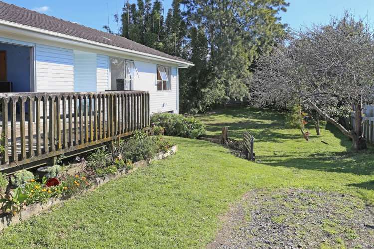 133a Henderson Valley Road Henderson_12