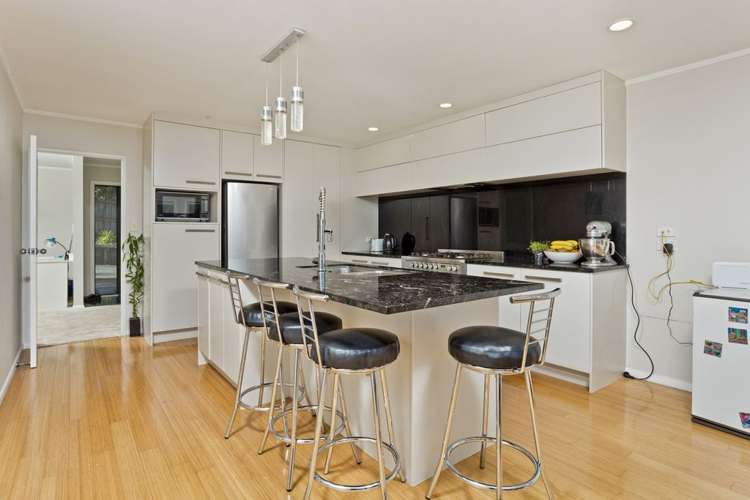 10 Tyrico Close Unsworth Heights_14