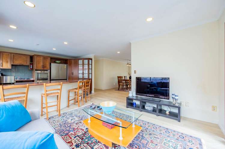 2/32 Spencer Road Pinehill_5