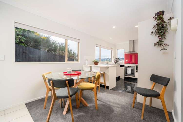 50 Erlestoke Crescent Churton Park_8