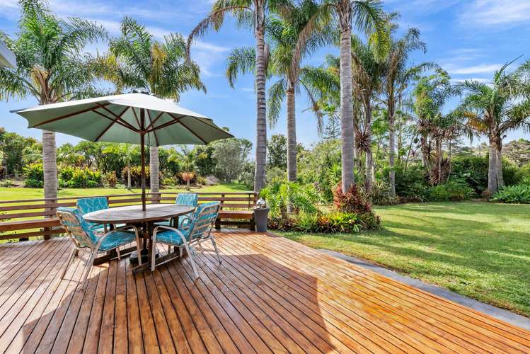 99 Old Parua Bay Road Abbey Caves_3