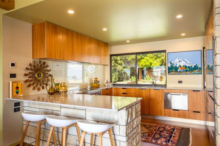 201 Egmont Road Hillsborough_4