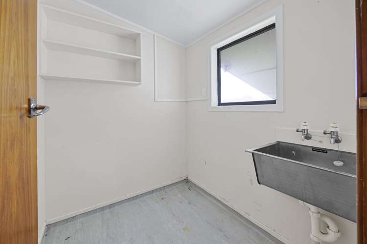 120 Broadway Waitara_17