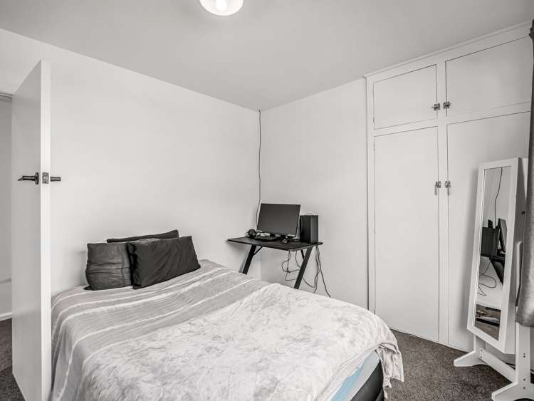 412 Breezes Road Aranui_12