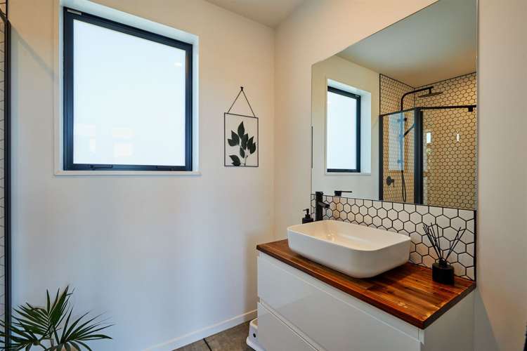 20 Swyncombe Place Kaikoura_16