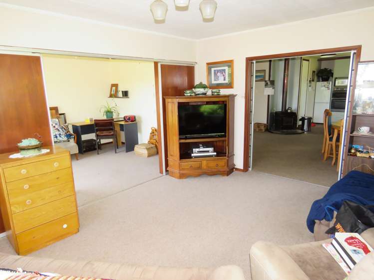 5 Brennan Street Reefton_7