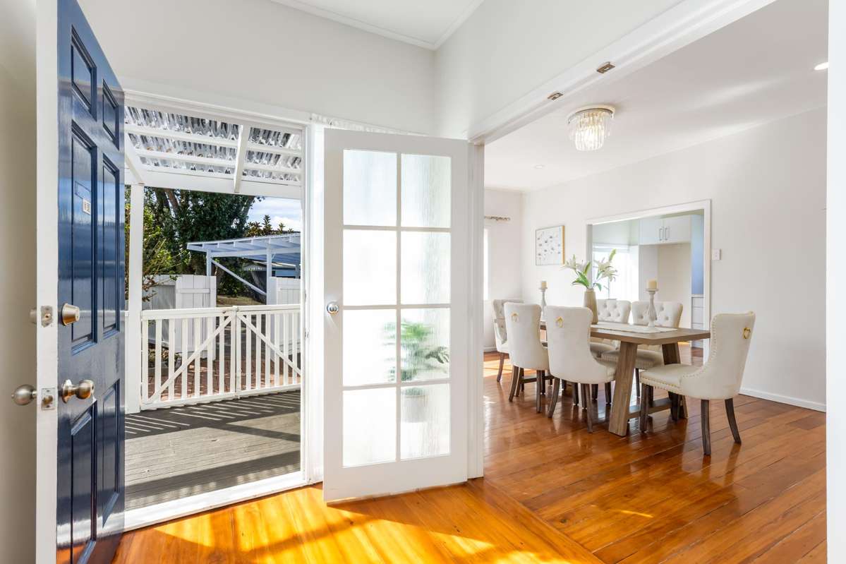 1042 Great North Road_3