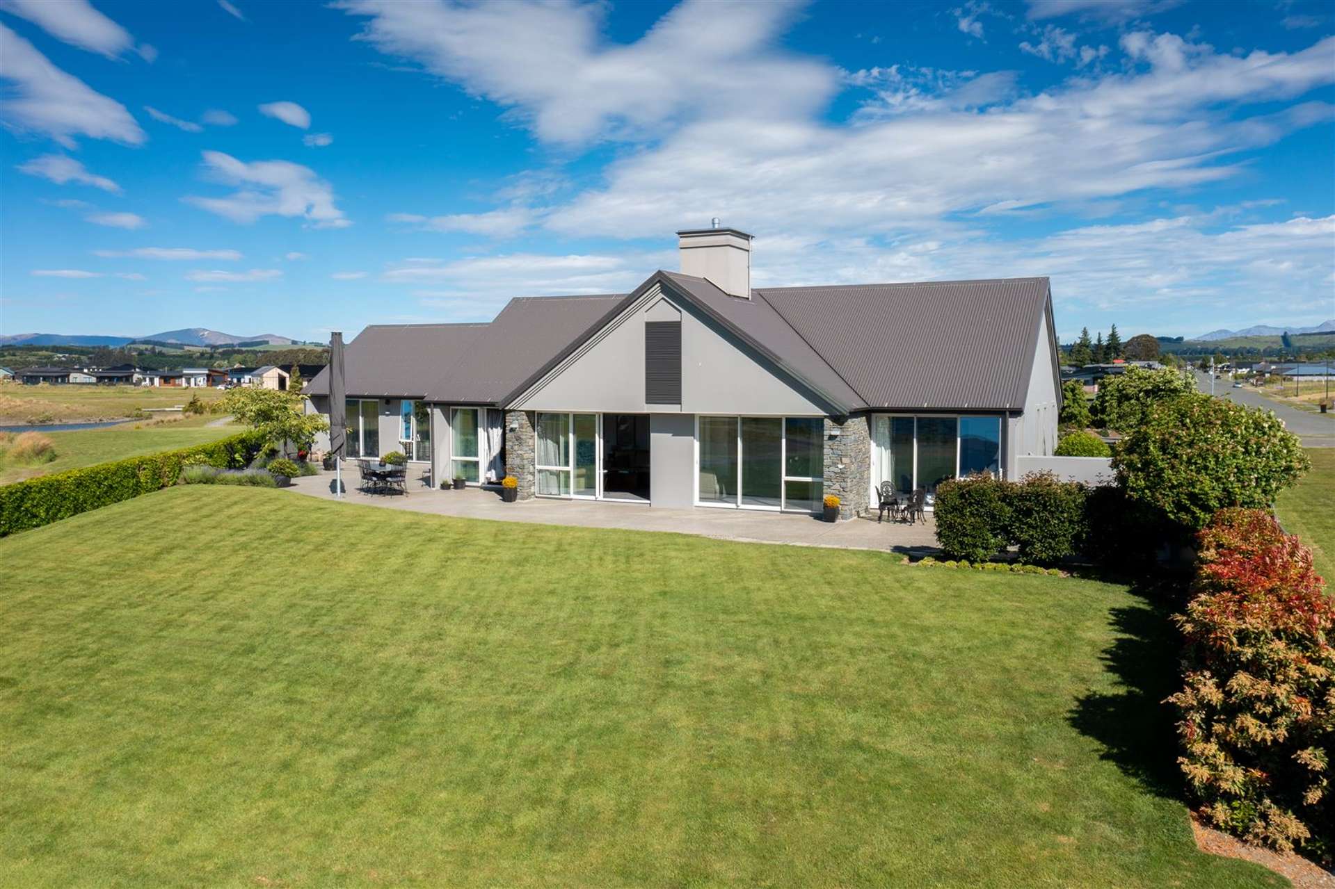 140 Howden Street Te Anau_0