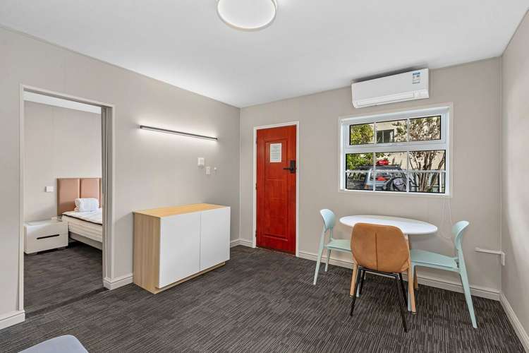 336 Worcester Street Linwood_3