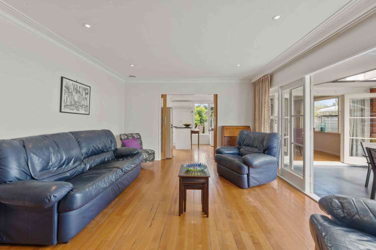 7 James Place Opaheke_7