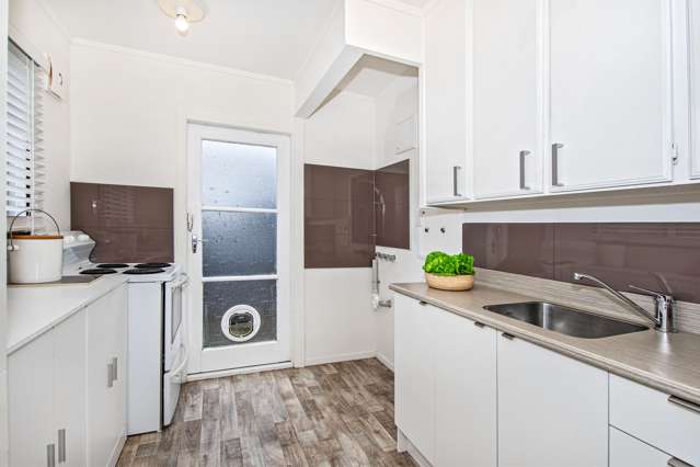 3F Dundas Road Riverside_4