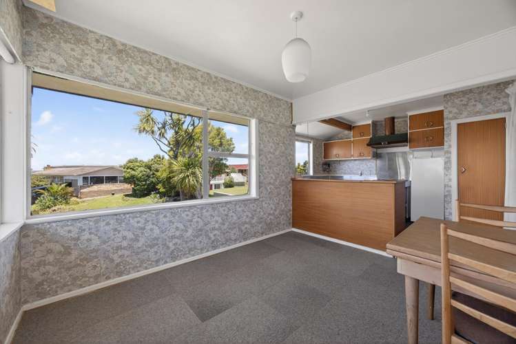 10 Riverhills Avenue Pakuranga Heights_6
