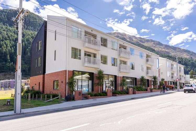 102/98 Gorge Road Queenstown_22