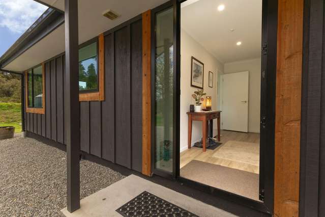 16 Charles Douglas Place Franz Josef / Waiau_1