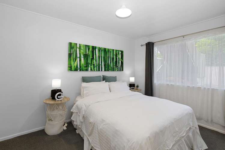 71E Randwick Crescent Moera_12